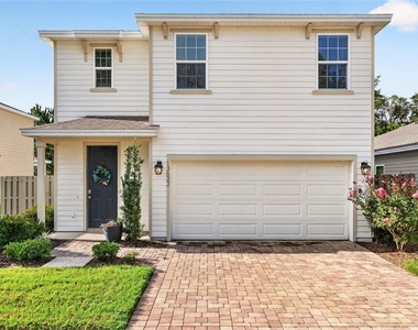 13633 Nw 14th Place - Photo Thumbnail 2