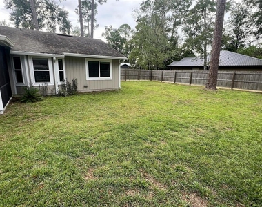 4617 Nw 21st Street - Photo Thumbnail 4