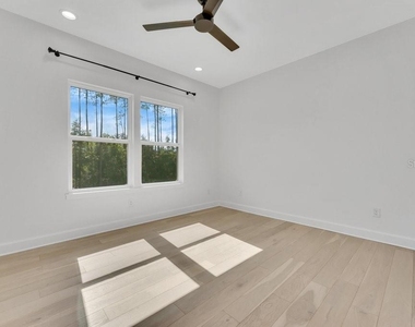10468 Sw 32nd Avenue - Photo Thumbnail 27