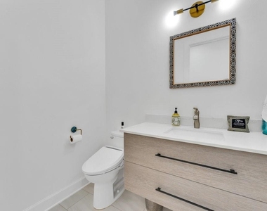 10468 Sw 32nd Avenue - Photo Thumbnail 20