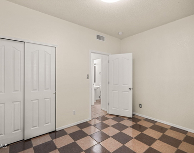 695 Paseo Del Mar Drive - Photo Thumbnail 58