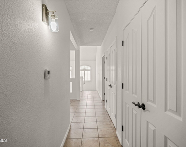 695 Paseo Del Mar Drive - Photo Thumbnail 23
