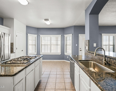 695 Paseo Del Mar Drive - Photo Thumbnail 30