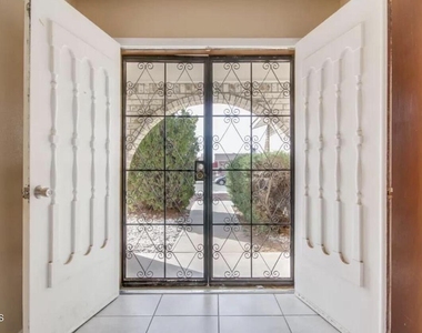 1718 Russ Randall Street - Photo Thumbnail 1