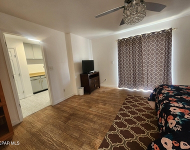 9008 Turrentine Drive - Photo Thumbnail 40