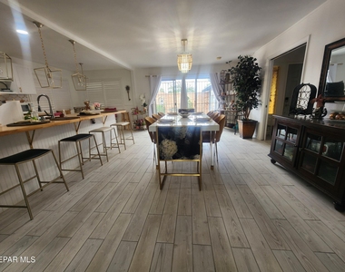9008 Turrentine Drive - Photo Thumbnail 15