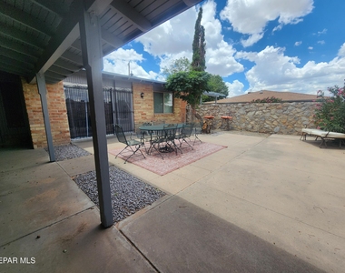 9008 Turrentine Drive - Photo Thumbnail 58