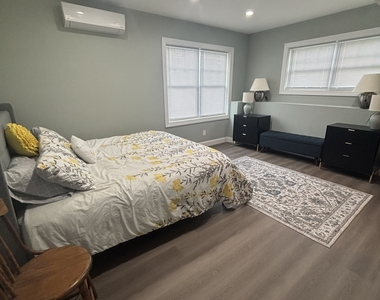 67 Lake Drive - Photo Thumbnail 9