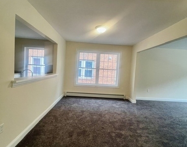 205 Zion Street - Photo Thumbnail 2