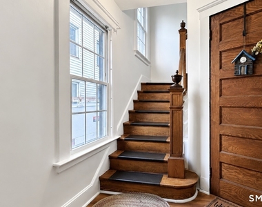 21 Parmalee Avenue - Photo Thumbnail 15