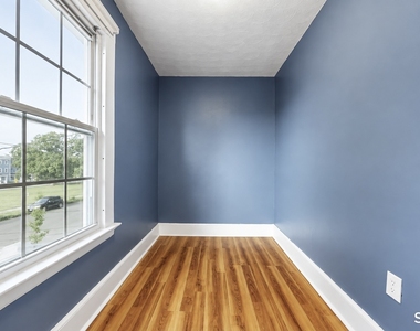 21 Parmalee Avenue - Photo Thumbnail 9