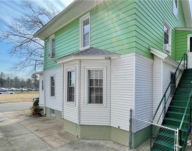 21 Parmalee Avenue - Photo Thumbnail 17