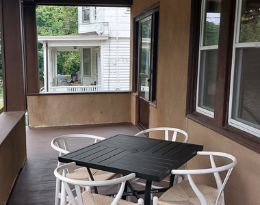 136 Mead Avenue - Photo Thumbnail 11