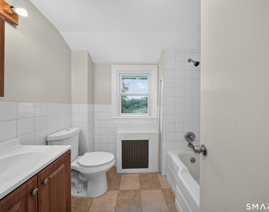 53 Mohican Avenue - Photo Thumbnail 6