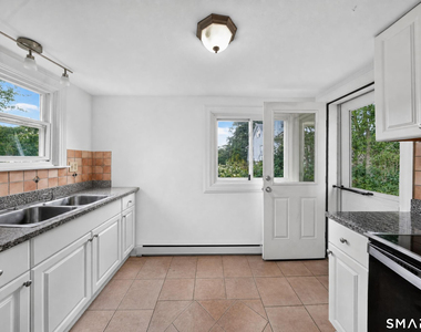53 Mohican Avenue - Photo Thumbnail 15