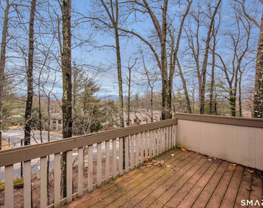 7 Cottonwood Drive - Photo Thumbnail 16