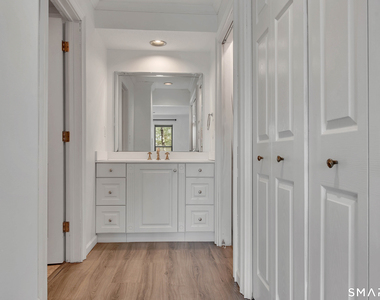 7 Cottonwood Drive - Photo Thumbnail 12