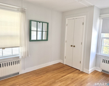 20 Norwalk Avenue - Photo Thumbnail 17