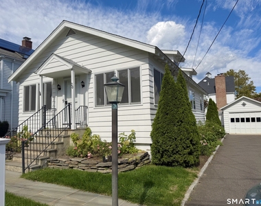 20 Norwalk Avenue - Photo Thumbnail 3