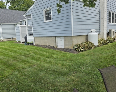 11 Brightwater Road - Photo Thumbnail 13