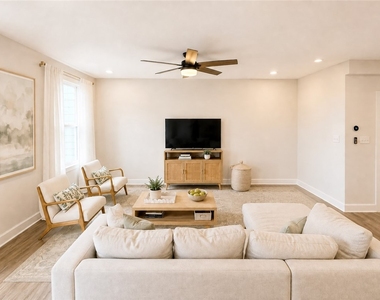 4303 Spruce Rd - Photo Thumbnail 9