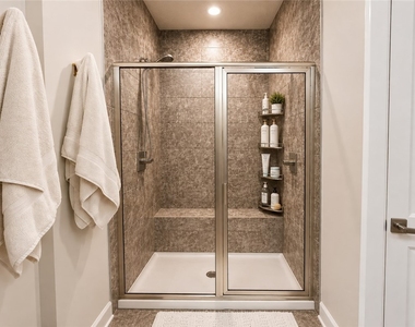 4303 Spruce Rd - Photo Thumbnail 24