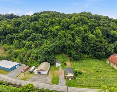 424 Glenfield Road - Photo Thumbnail 22