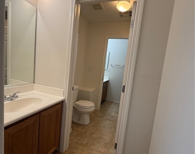 9938 Copano Bay Avenue - Photo Thumbnail 22