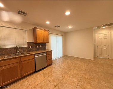 9938 Copano Bay Avenue - Photo Thumbnail 14