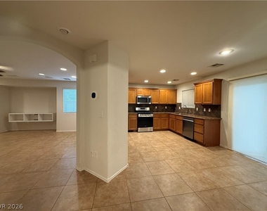 9938 Copano Bay Avenue - Photo Thumbnail 13