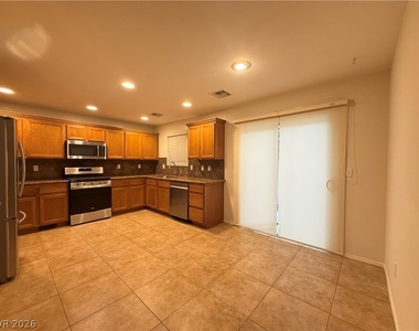 9938 Copano Bay Avenue - Photo Thumbnail 12