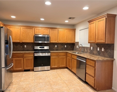 9938 Copano Bay Avenue - Photo Thumbnail 9