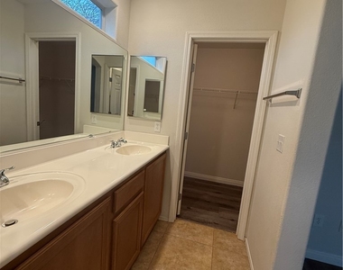 9938 Copano Bay Avenue - Photo Thumbnail 23