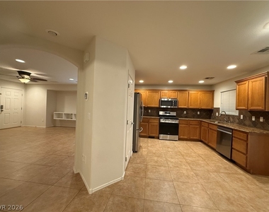 9938 Copano Bay Avenue - Photo Thumbnail 15