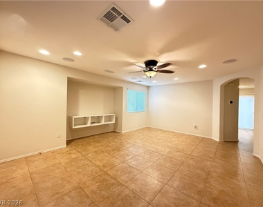 9938 Copano Bay Avenue - Photo Thumbnail 7
