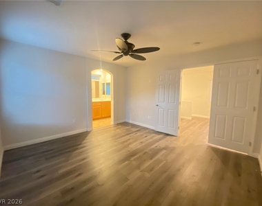 9938 Copano Bay Avenue - Photo Thumbnail 9