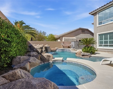 10807 Osceola Mills Street - Photo Thumbnail 10