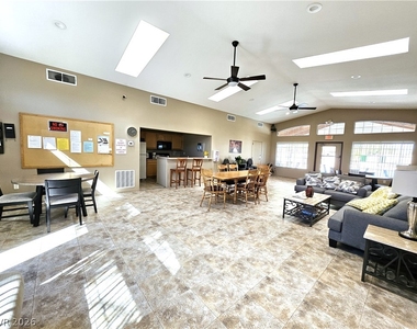 432 Winthrop Place - Photo Thumbnail 37