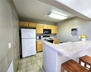 432 Winthrop Place - Photo Thumbnail 38
