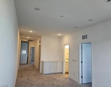 212 Wewatta Avenue - Photo Thumbnail 4