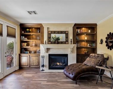 724 Pinnacle Heights Lane - Photo Thumbnail 13