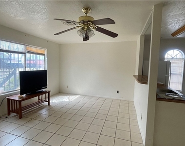 3604 Di Salvo Drive - Photo Thumbnail 4