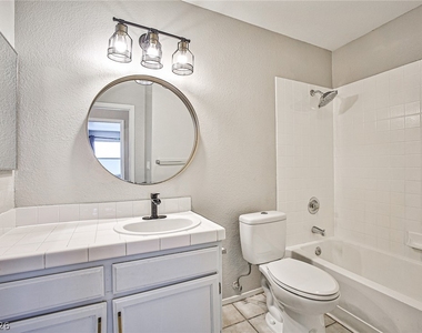 505 Casa Del Norte Drive - Photo Thumbnail 15