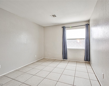 505 Casa Del Norte Drive - Photo Thumbnail 17