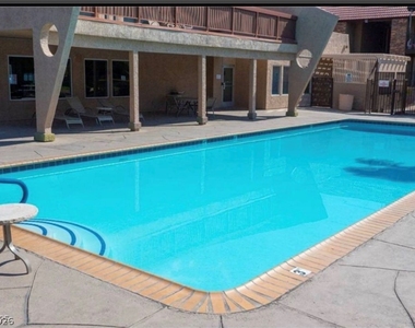 5260 River Glen Drive - Photo Thumbnail 1