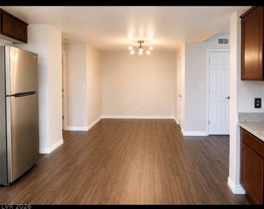 5260 River Glen Drive - Photo Thumbnail 14