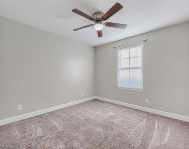 4598 Woolcomber Street - Photo Thumbnail 20