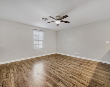 4598 Woolcomber Street - Photo Thumbnail 10