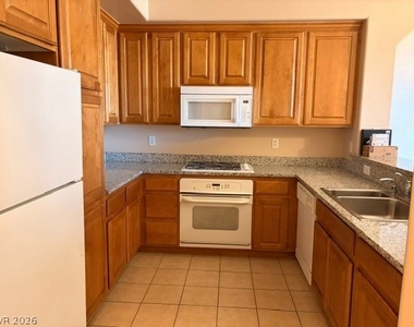 68 E Serene Avenue - Photo Thumbnail 14