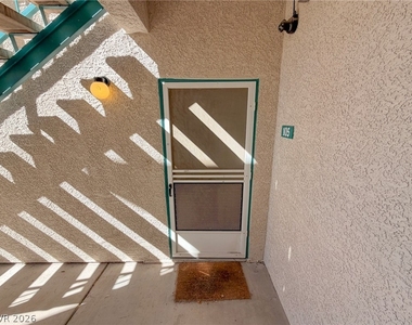5211 Lindell Road - Photo Thumbnail 15